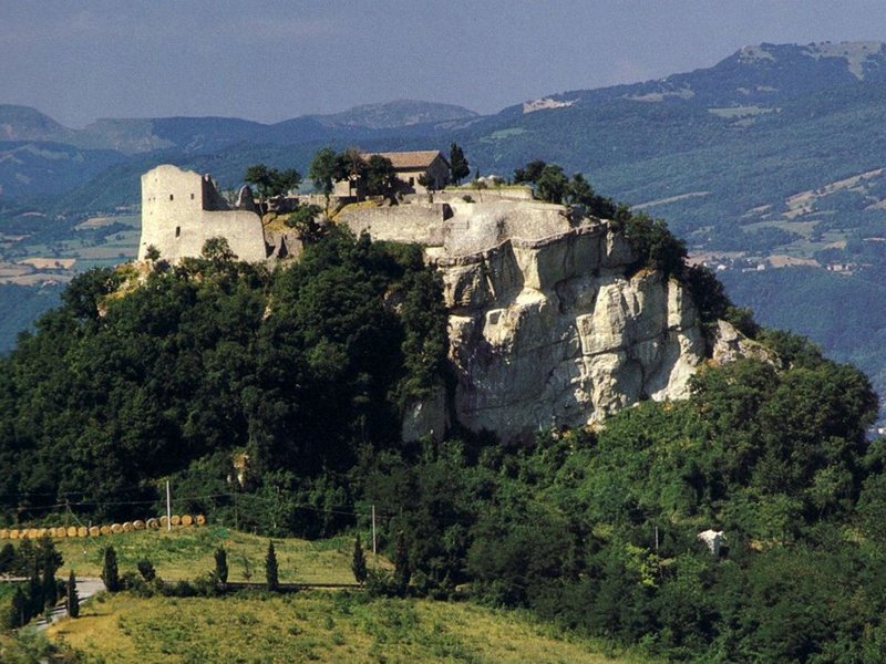 Canossa castle