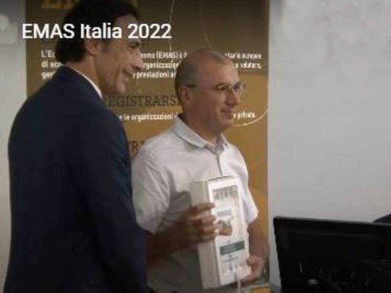 Il direttore Fioravanti riceve il Premio EMAS 2022